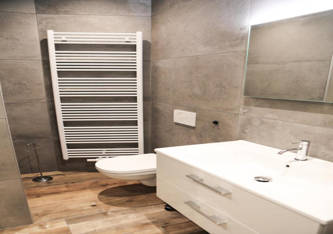 Prachtig Appartement In Het Centrum Van แยร์เซเก ภายนอก รูปภาพ